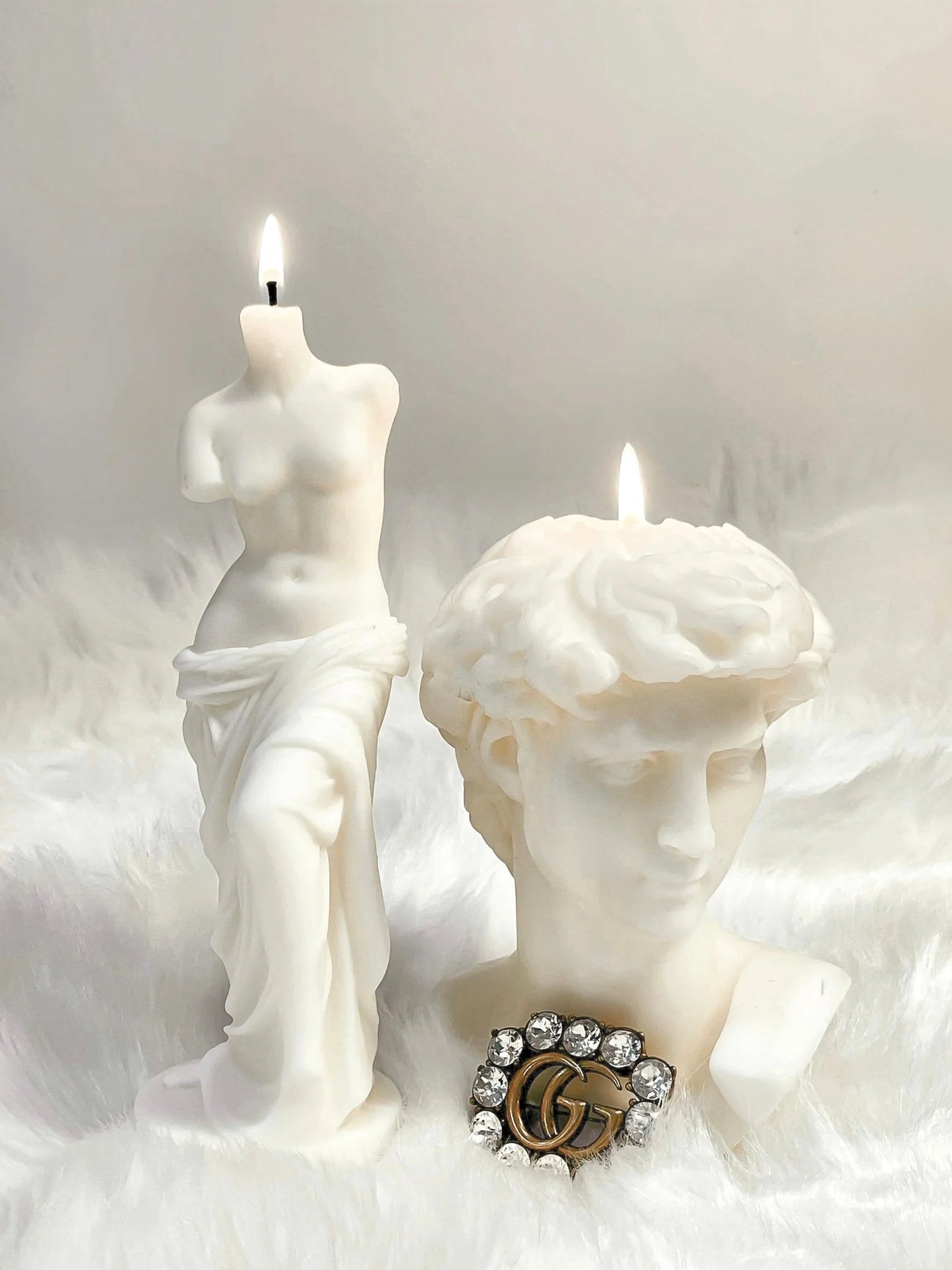 Anaïs Man & Venus Set in Sculpture White