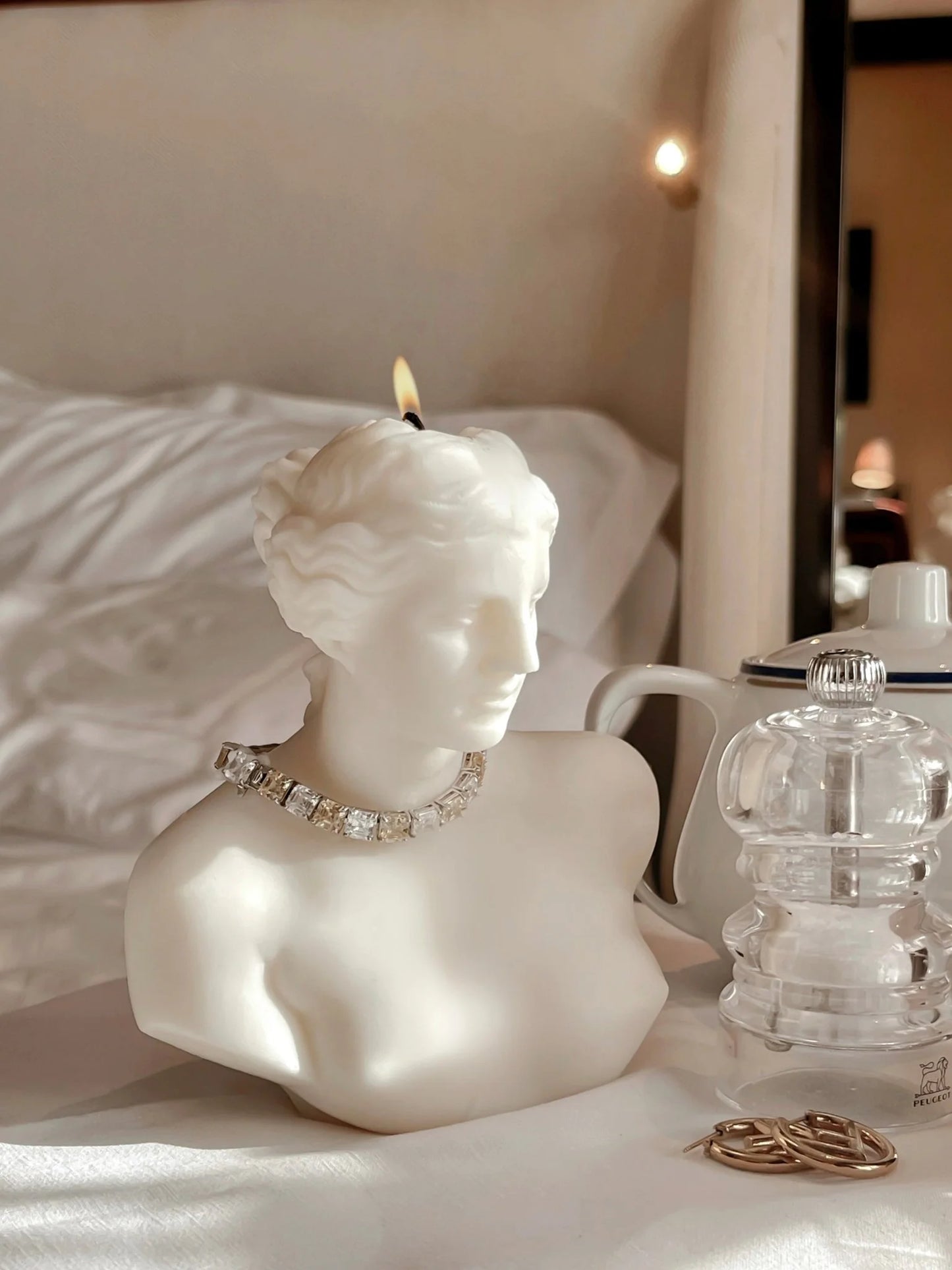 Venus de Milo Portrait Candle