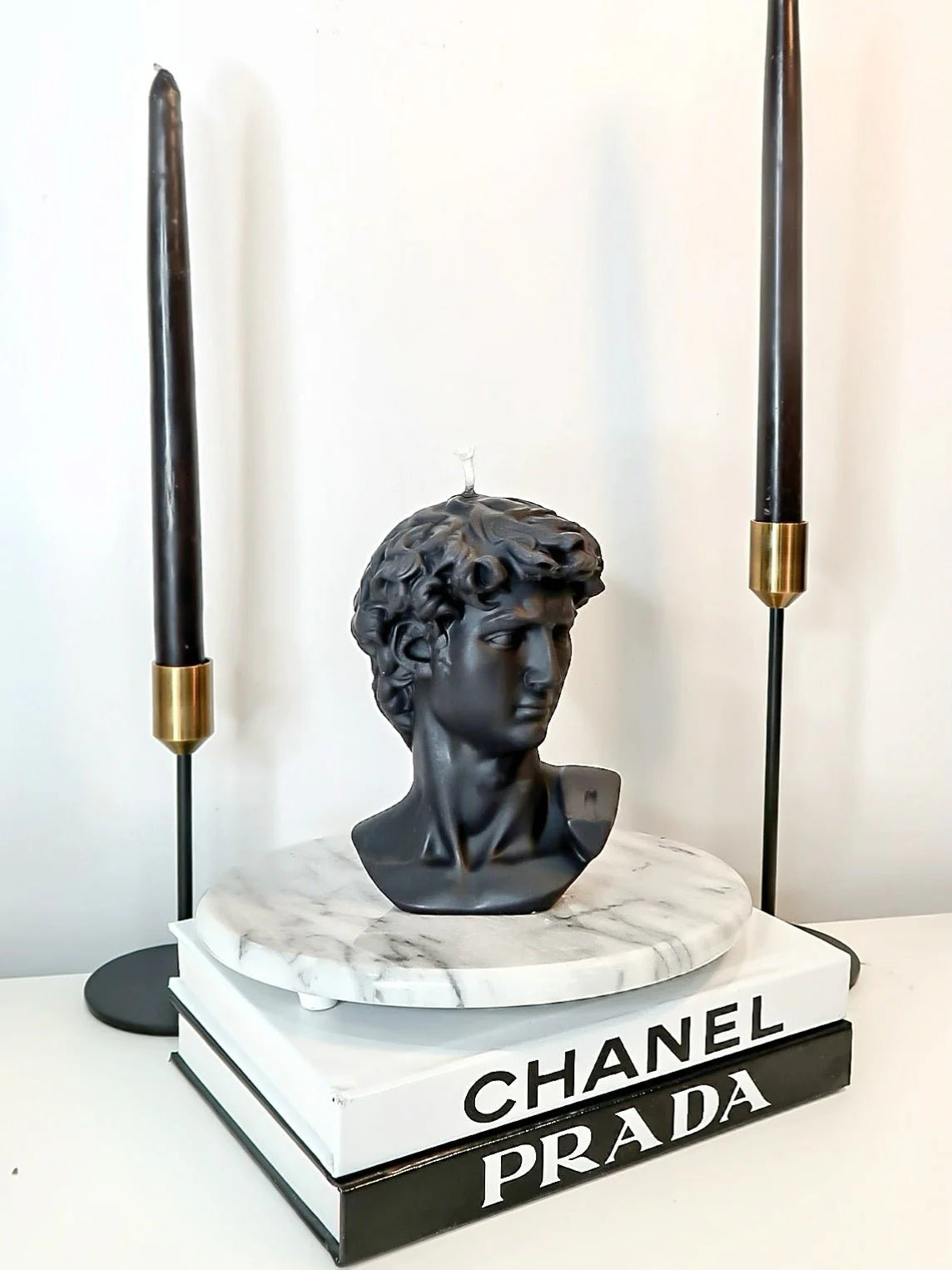 Anaïs Man in Ultra Black