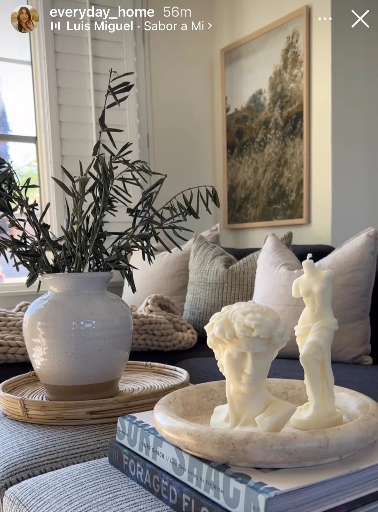 Anaïs Man & Venus Set in Sculpture White