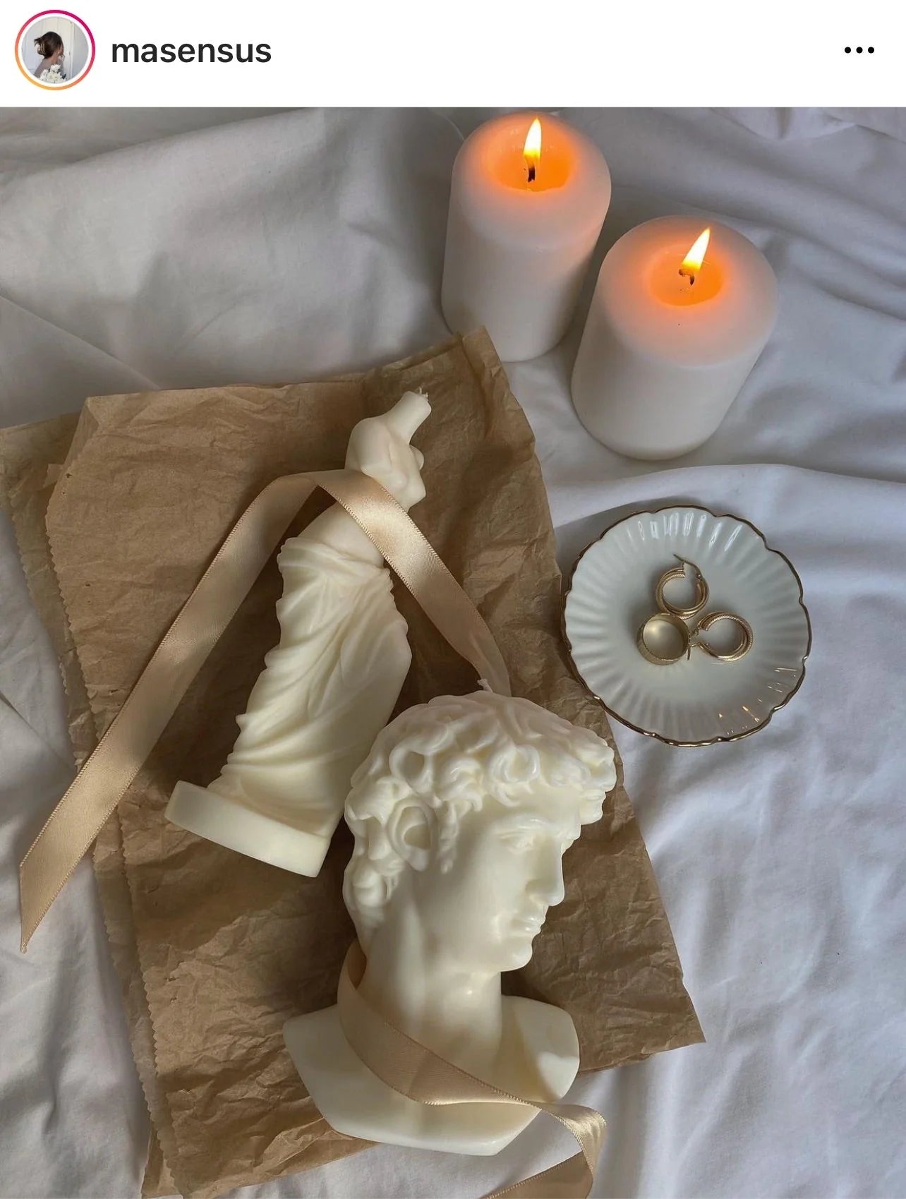 Anaïs Man & Venus Set in Sculpture White