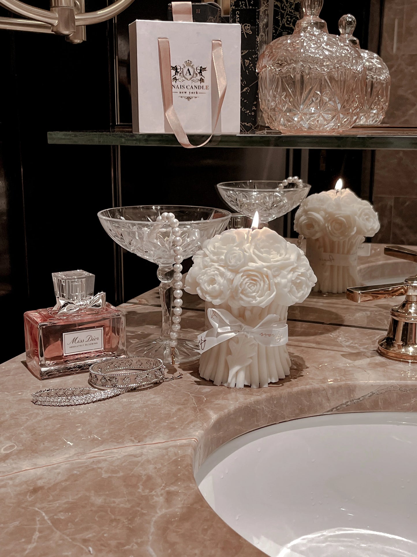 Grandeur Bouquet Candle
