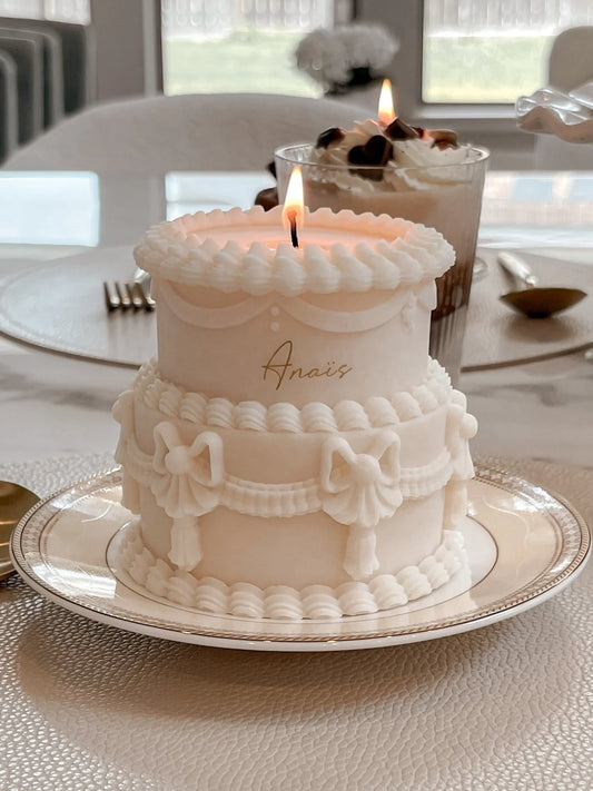 Double Layer Creamy Vintage Cake