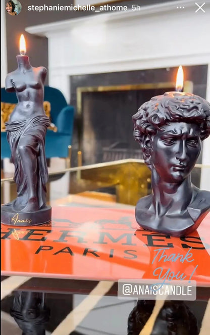 The Venus Candle in Ultra Black