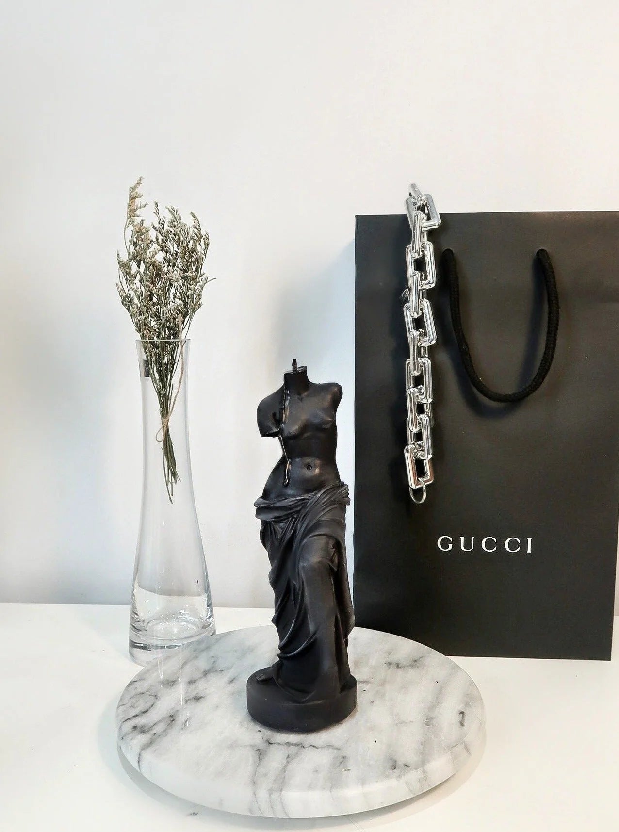 The Venus Candle in Ultra Black