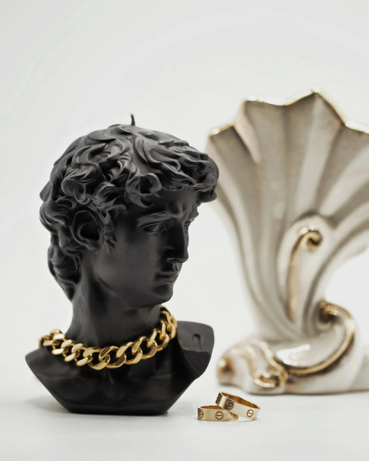 Anaïs Man in Ultra Black