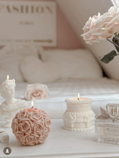 Double Layer Creamy Vintage Cake