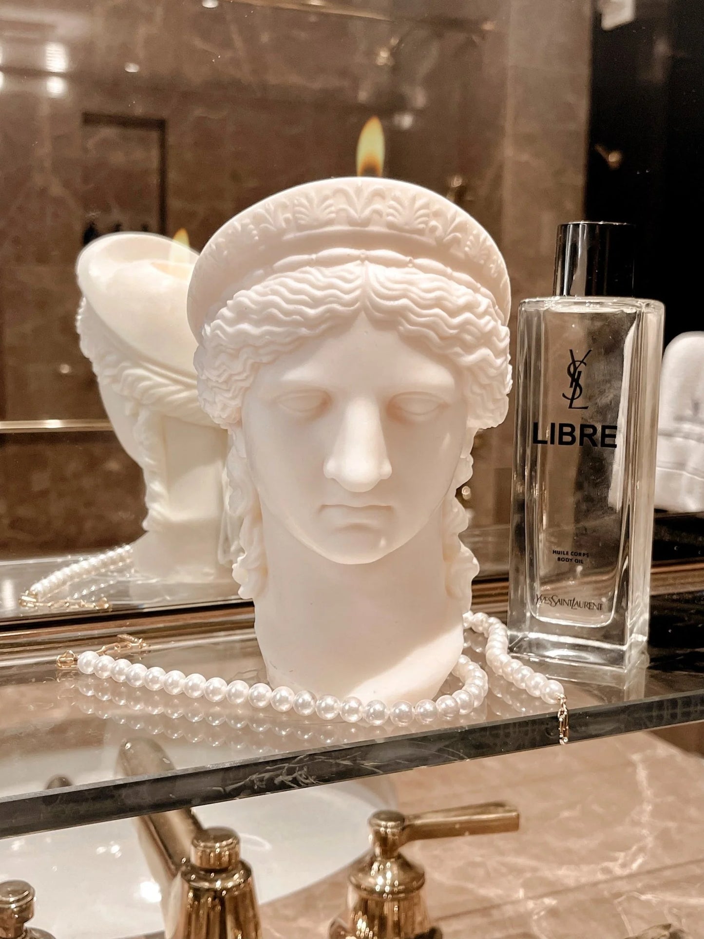 Anthea Candle